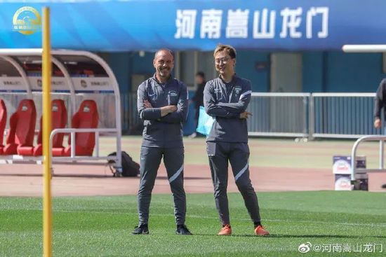 中间人先生第一季免费观看